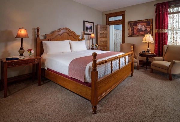 Keystone Inn Bed and Breakfast image 2